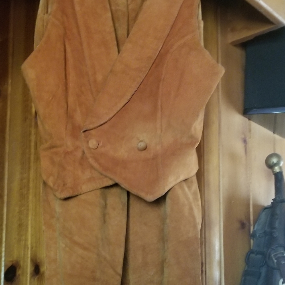 Vintage Dana Brooke Suede Pant Best Set